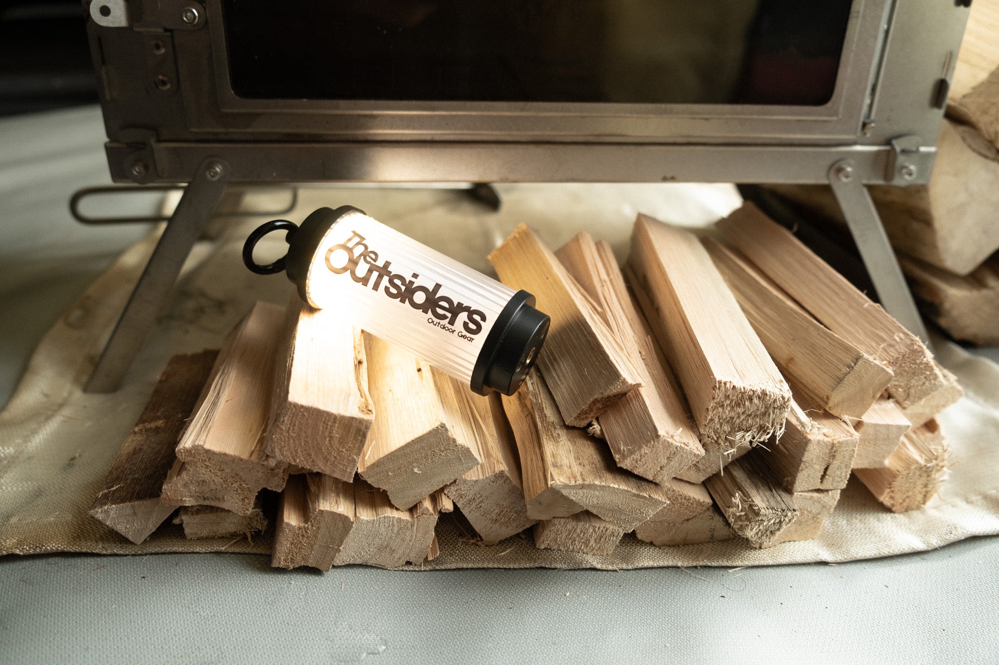 Atmos - Camp Light (black)